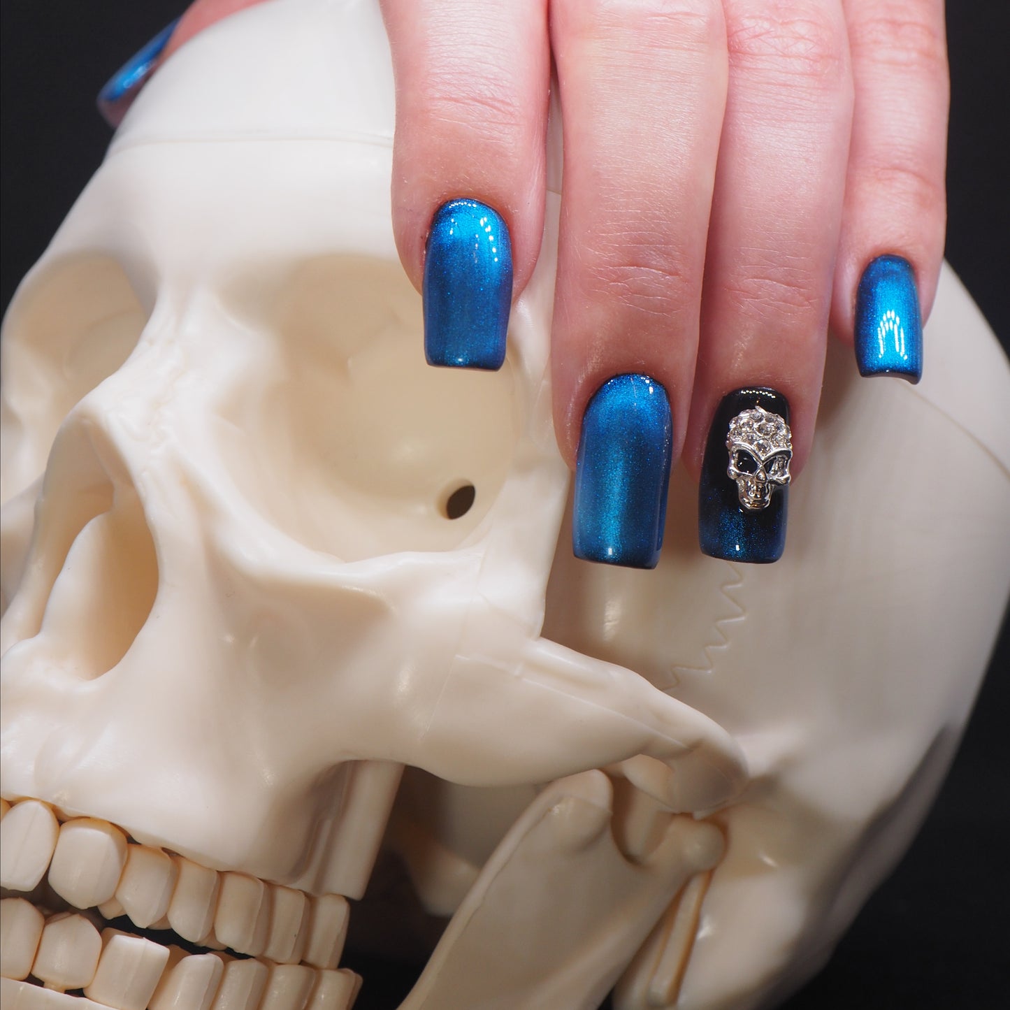 Halloween box with Iconic Color Gel
