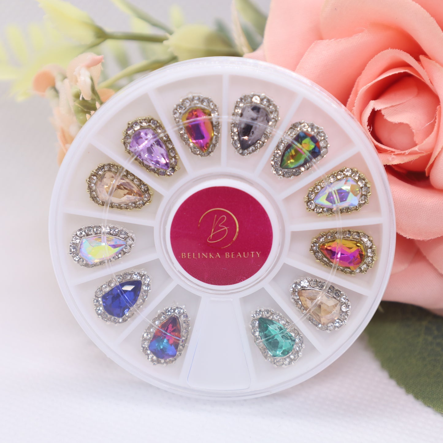 Carousel of nail jewelry - 1